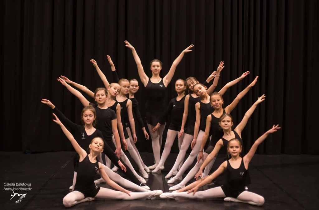 ACRODANCE (2)